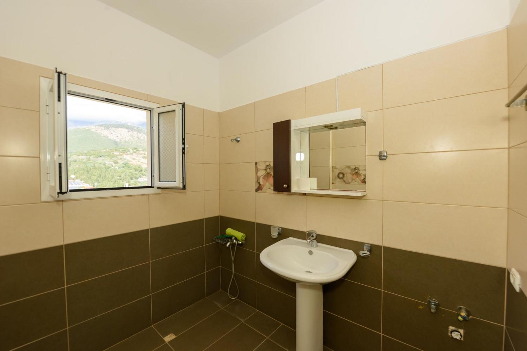 Vasili'S Family Apartments Himare Exterior foto