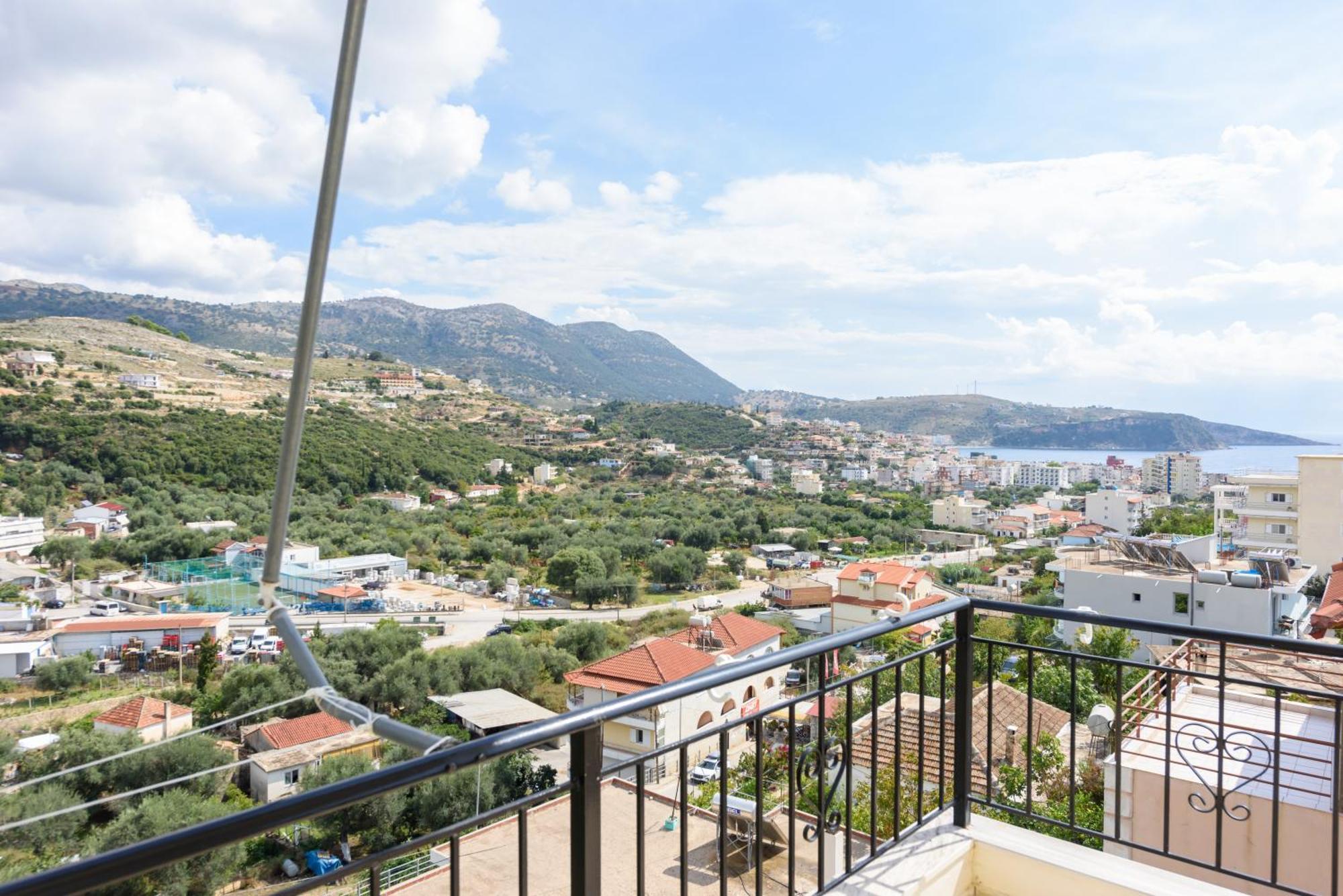 Vasili'S Family Apartments Himare Exterior foto